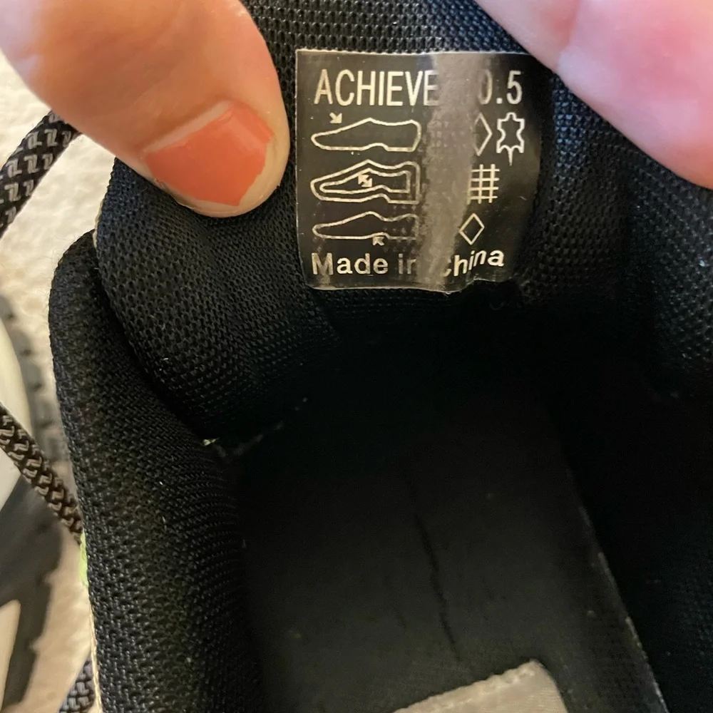Javi Achieve Suede Designed Sneakers